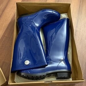 New in box! UGG Blue Rain Boots